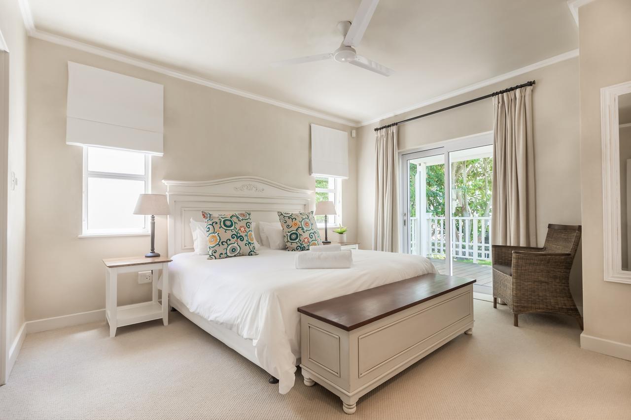 Riverclub Villa 4200 プレッテンバーグ・ベイ エクステリア 写真
